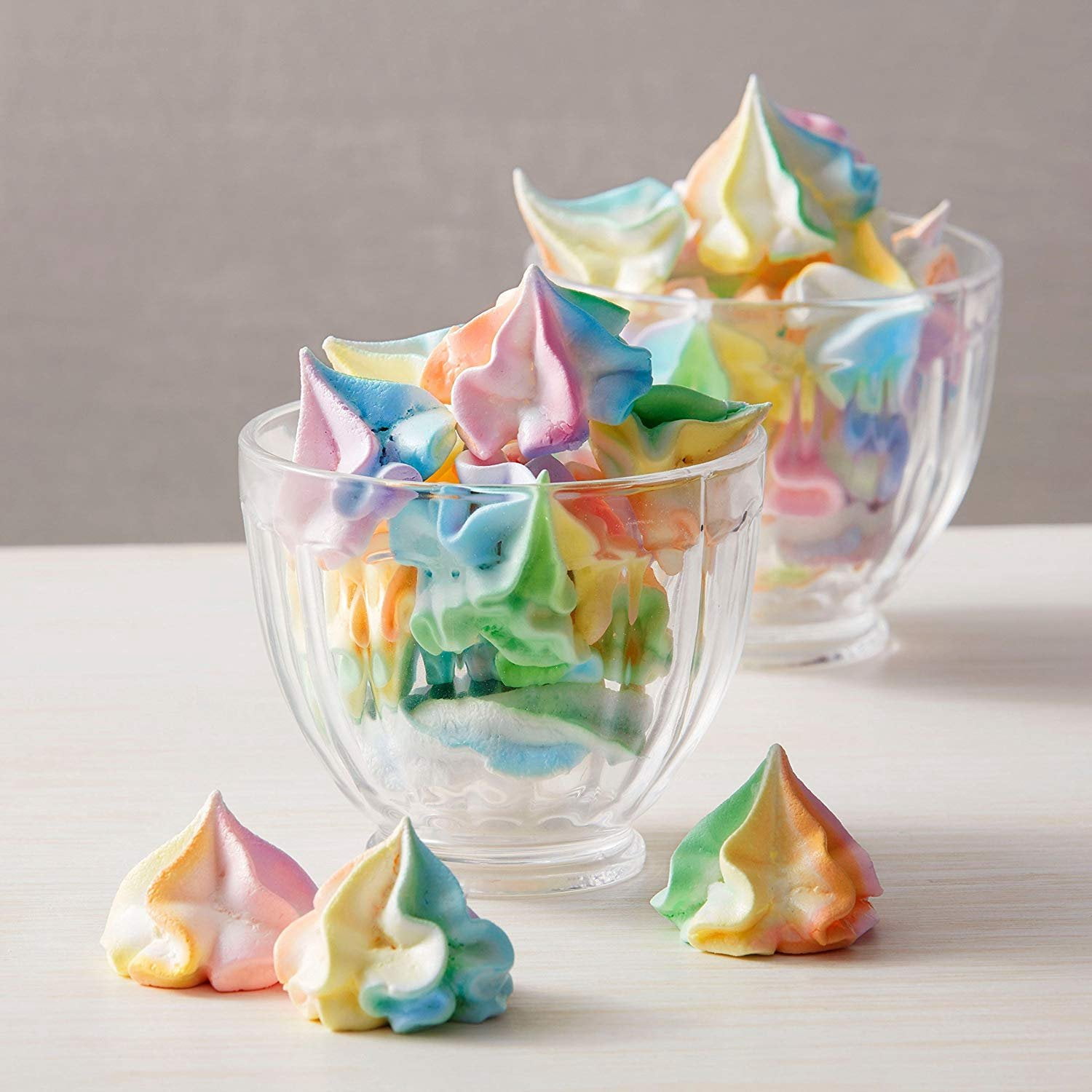 Wilton Meringue Powder for Baking, Kosher Certified, Royal Icing Mix, Stabilizes Frosting & Meringues, Perfect for Cookies, Pies, Desserts, 16 oz.