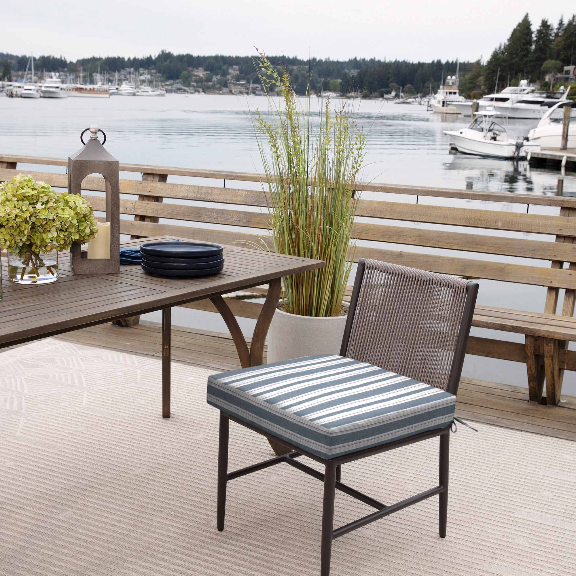 ARDEN Oceantex Outdoor Seat Cushion 21 x 21, Ocean Blue Stripe