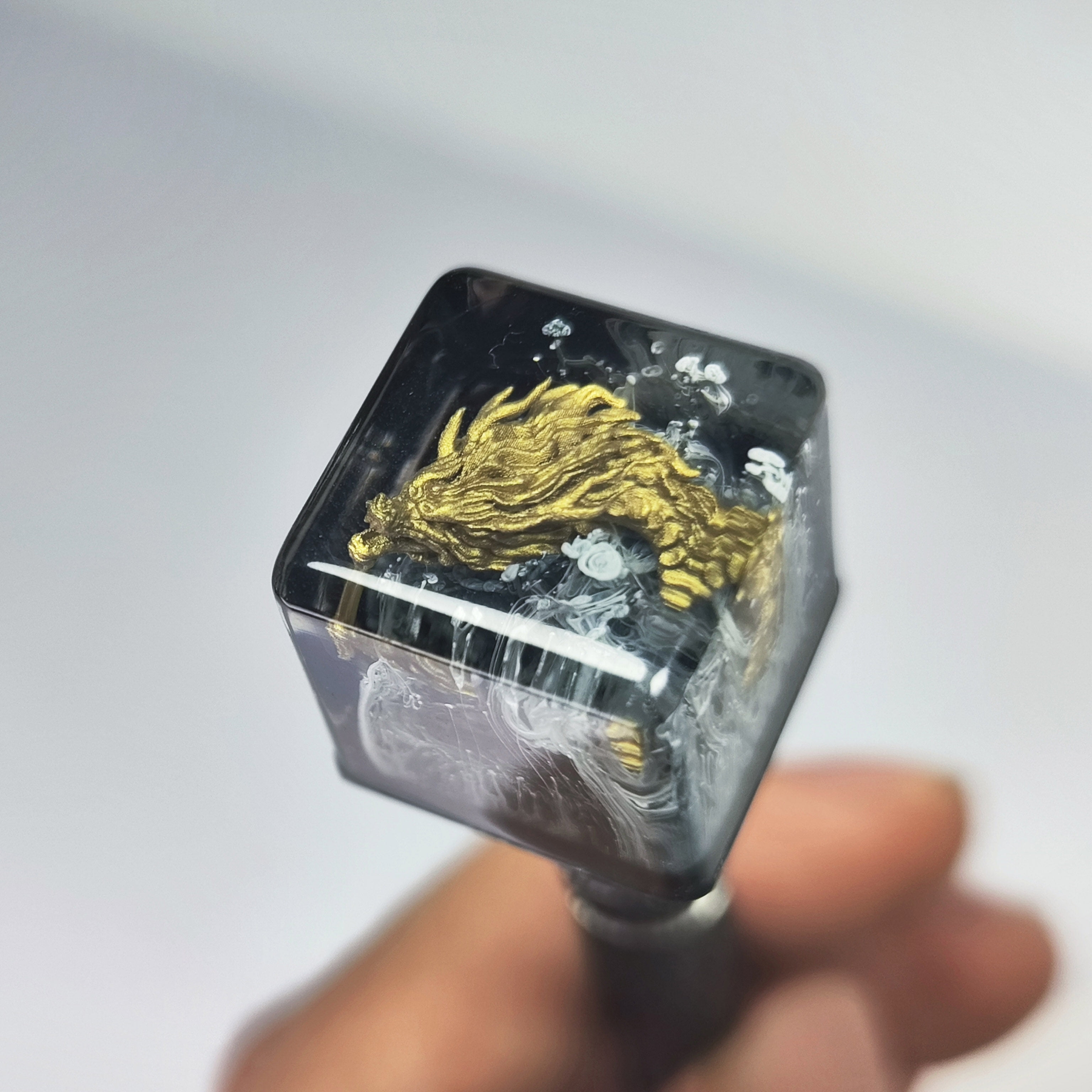 Dragon Artisan Keycaps for Mechanical Keyboard, Black & Gold Resin Keycap Set, Handmade 3D Design - Unique Birthday Gift for Men
