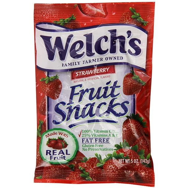 Welch's Strawberry Fruit Snacks, 5 oz. Bags (Pack of 12)