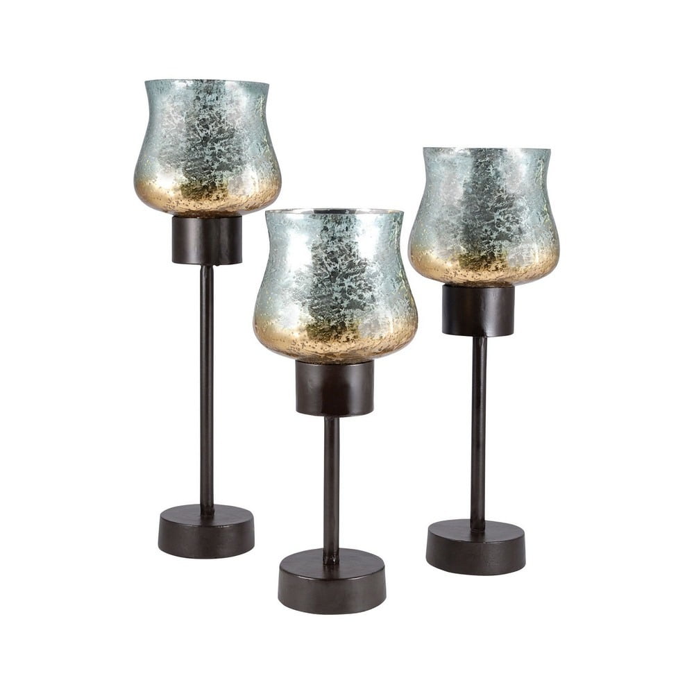 Varying Height Reflective Pillar Candle Holder Set of 3 made of Iron