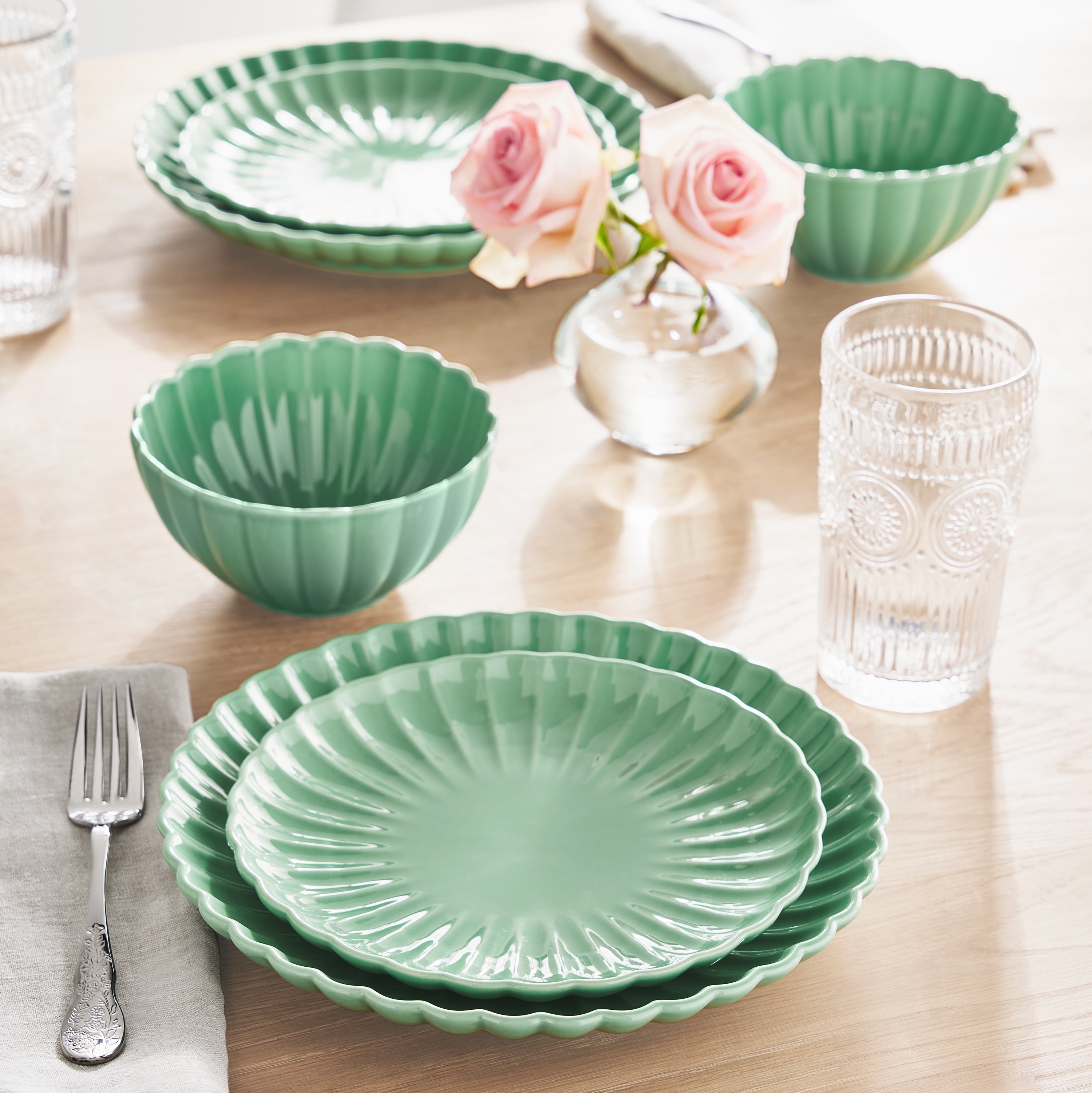 The Pioneer Woman Colette 12-Piece Stoneware Dinnerware Set, Green