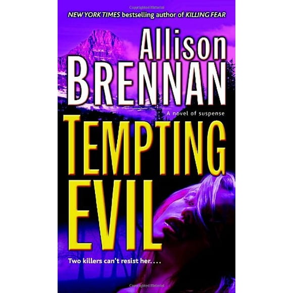 Pre-Owned Tempting Evil : A Novel of Suspense 9780345502728