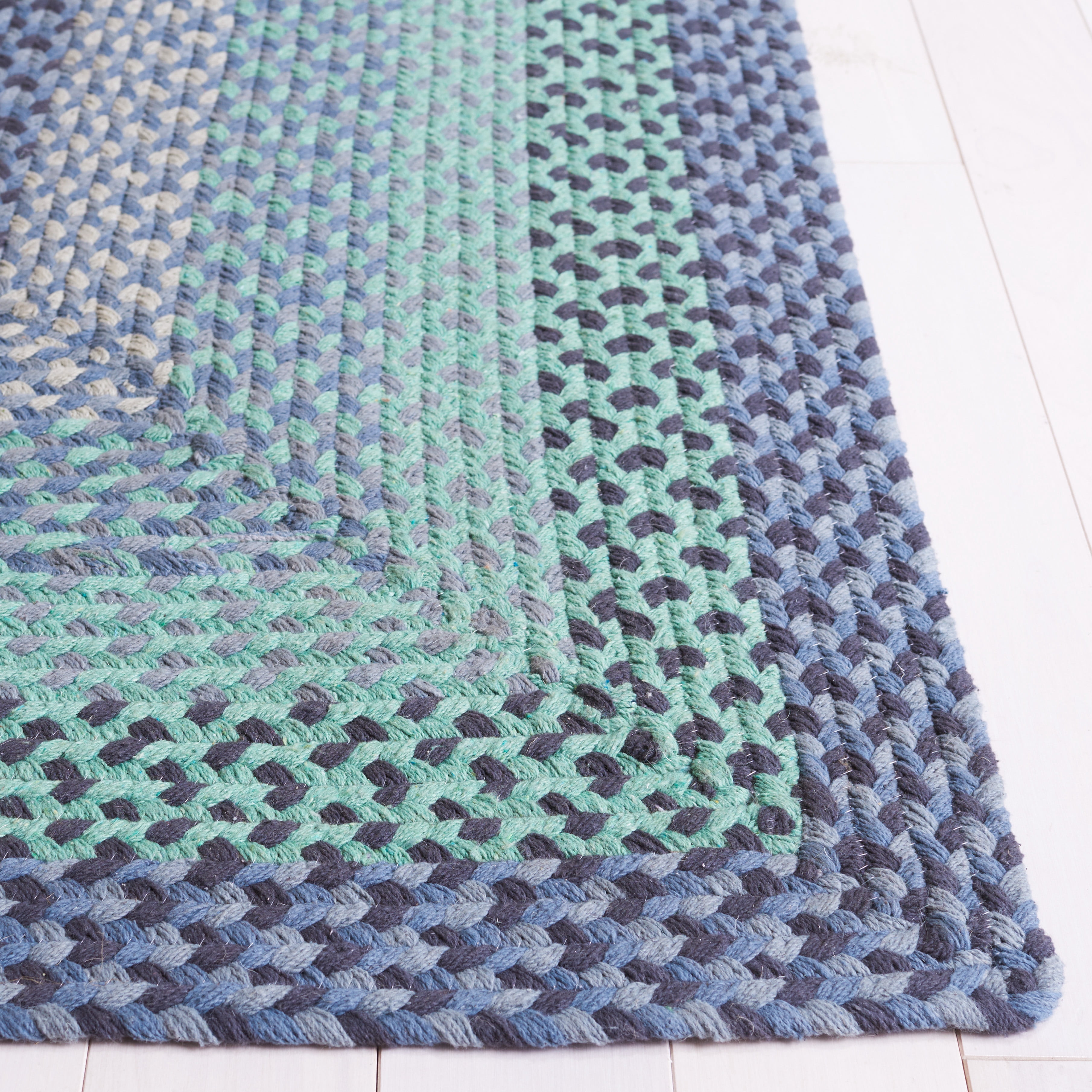 SAFAVIEH Braided Claes Bordered Reversible Area Rug, Gray/Green, 8' x 10'