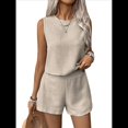 thumbnail image 1 of Conjunto de 2 Piezas de de Verano para Mujer, Camiseta Sin Mangas con Cuello Redondo y Pantalones Cortos Elásticos de Cintura Alta. Crema L, 1 of 10