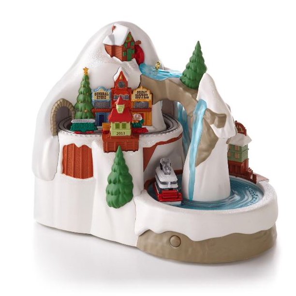 Hallmark Ornament 2013 Steamboat Junction w/ Light, Sound, Motion