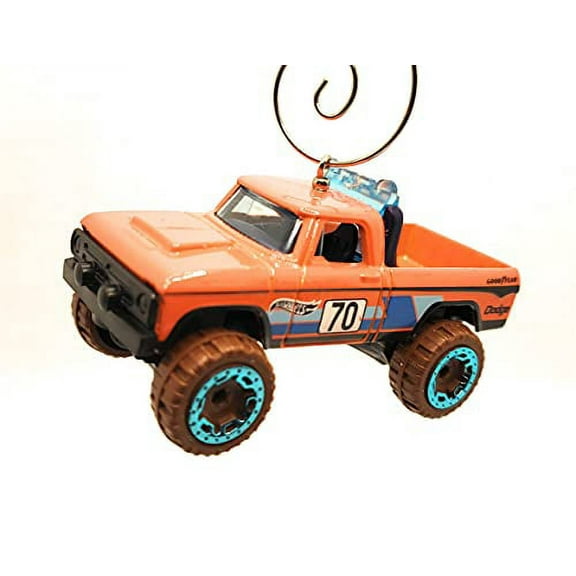 1970 Dodge Power Wagon Christmas Ornament 1:64 Orange