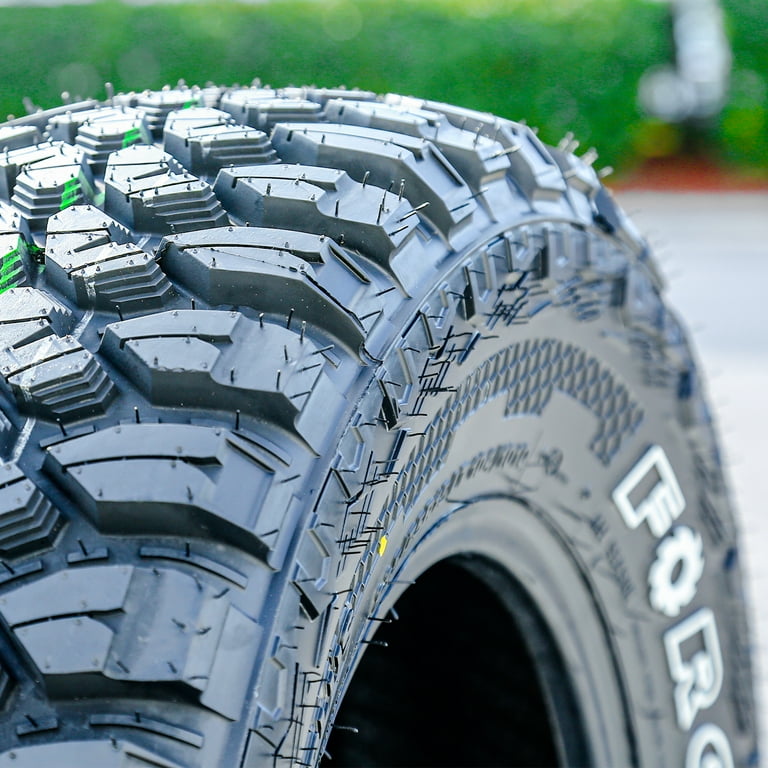 myumyu Forceum MT 08 PLUS Mud Terrain 235/75R15 104/101Q C Light