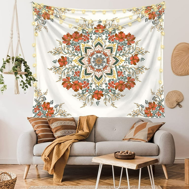 Urban Outfitters Lara フローラルタペストリー Clara Floral Tapestry | Urban Outfitters