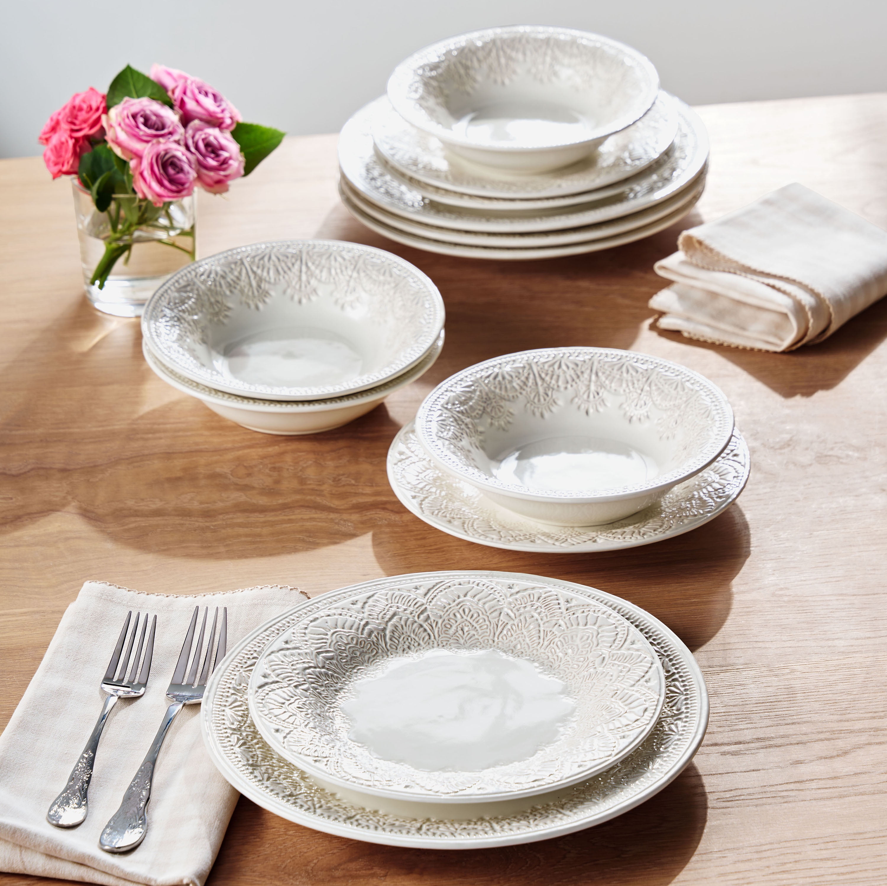 The Pioneer Woman Vintage Lace Stoneware Bowl, Linen