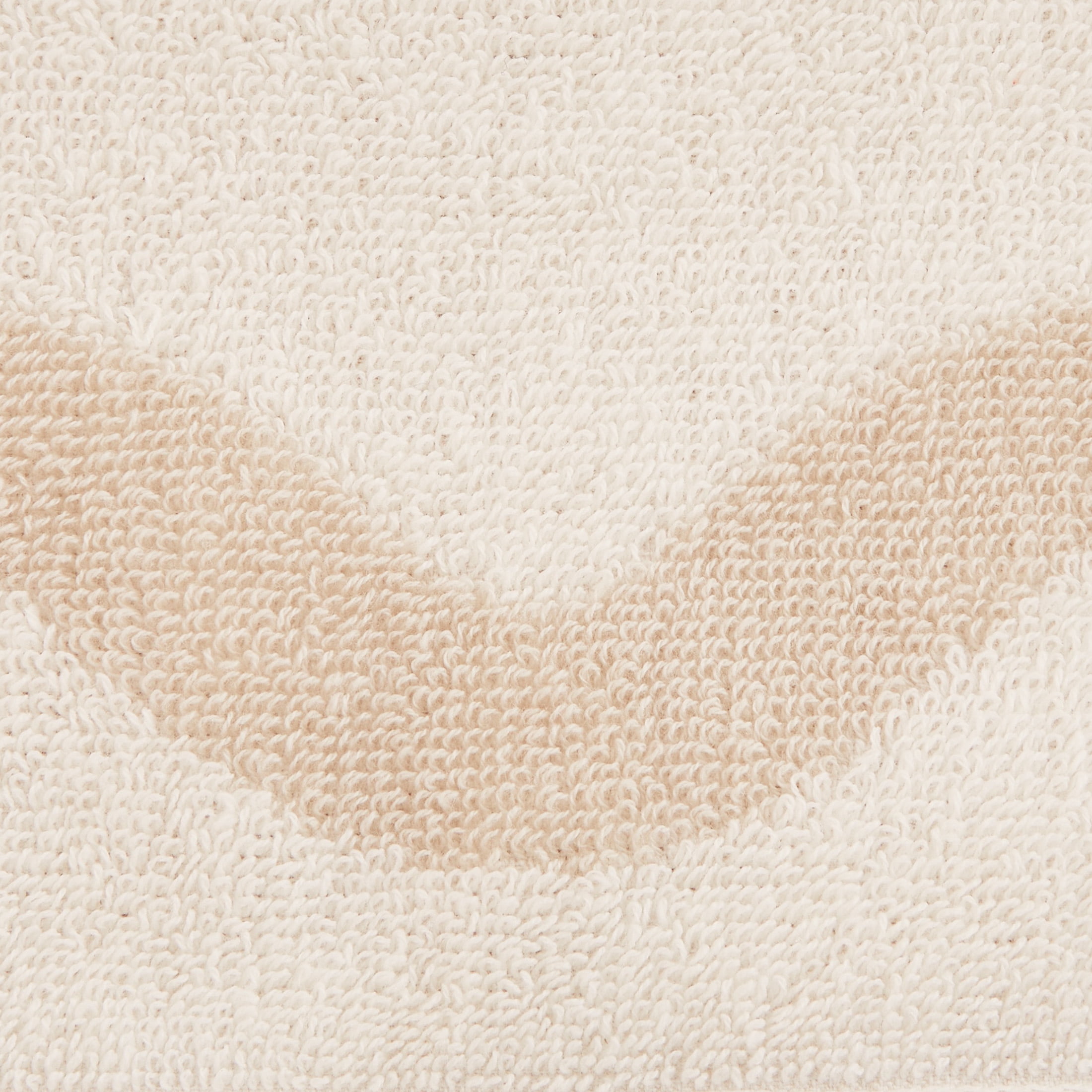 Becky G Scallop White Bath Towel