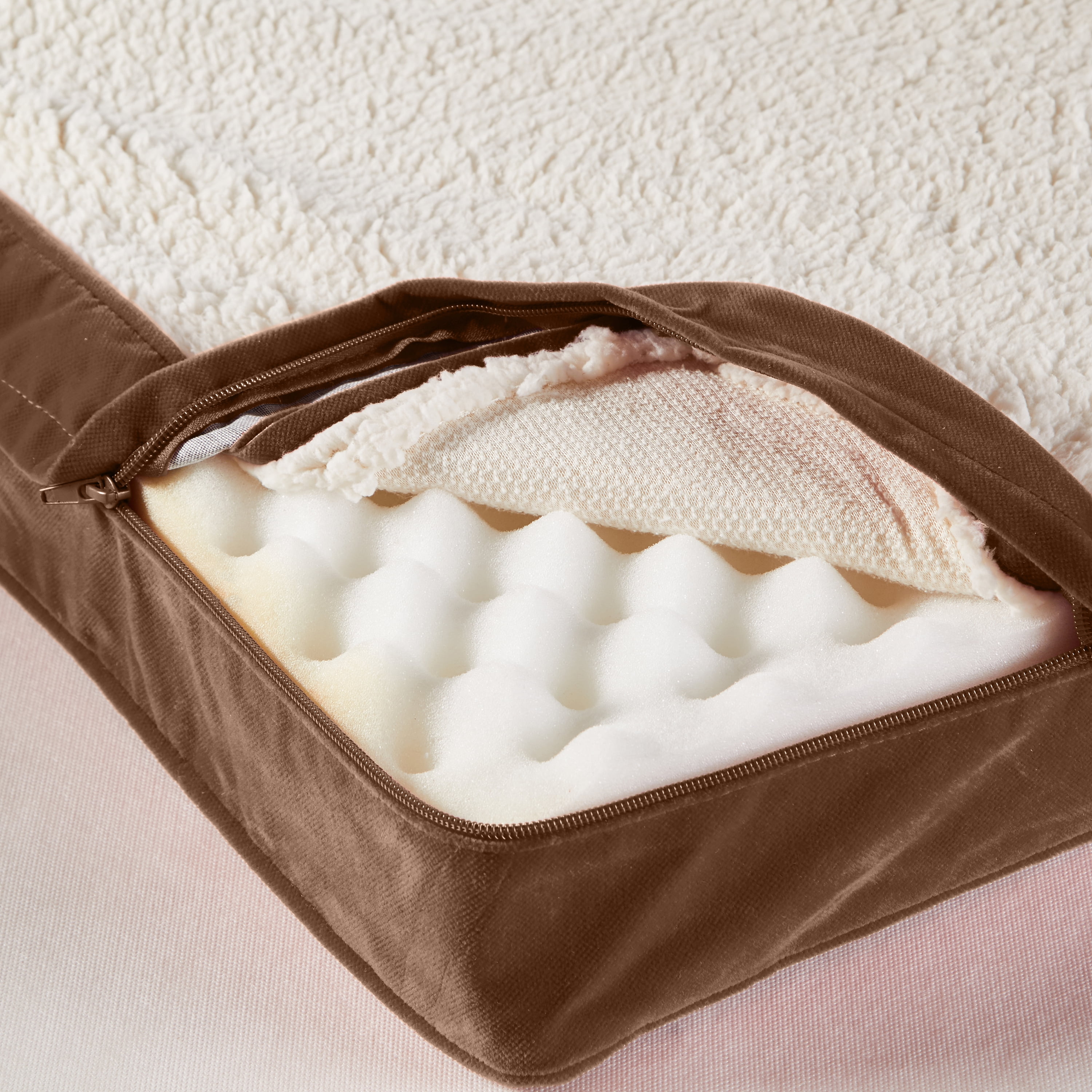 Happy Hounds Oscar Sherpa Orthopedic Dog Bed, Latte, Medium (42 x 30 in.)