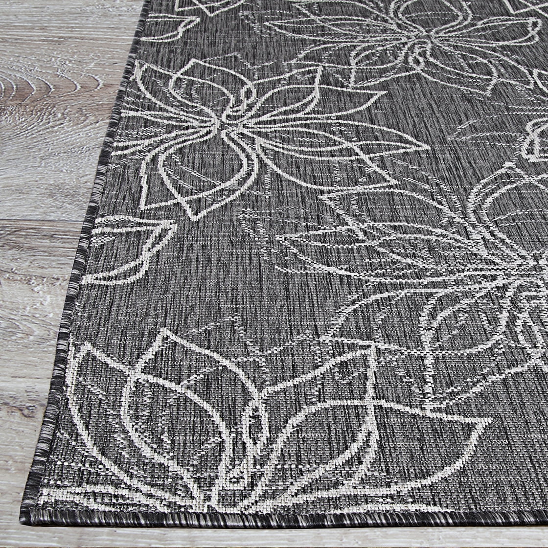 Couristan 2' x 4' Ash Floral Outdoor Rug