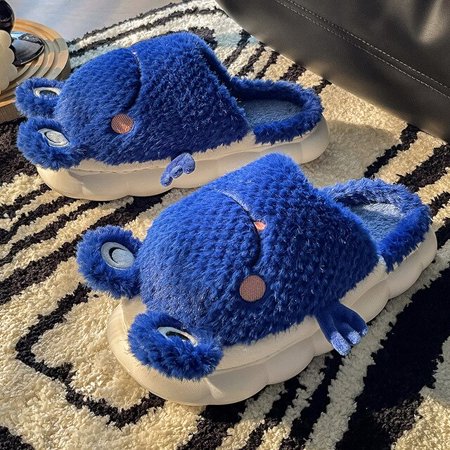 

CoCopeanut 2022 Winter New Frog Modeling Design Women Fur Slippers Warm Plush Home Shoes Fluffy Couple Cotton Indoor Platform Slippers