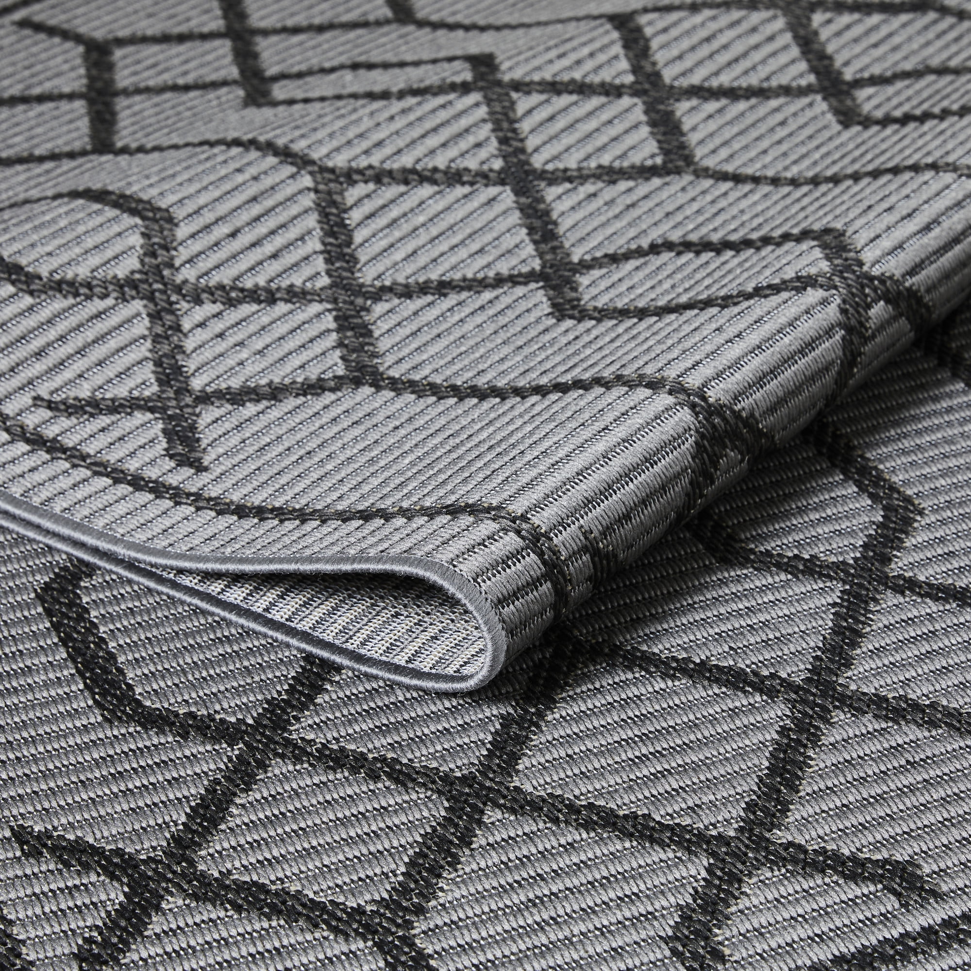 Loomaknoti Breyleigh Chendler 6' x 9' Grey Trellis Indoor Polypropylene Area Rug