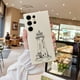 thumbnail image 1 of Actualice la protección de su iPhone con esta innovadora funda de goma TPU para teléfono, que presenta un diseño de dibujos animados creativo y elegante., 1 of 4