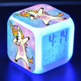 thumbnail image 1 of Reloj despertador pequeño con diseño de unicornio, con luz LED de colores y cambio de color, 1 of 6