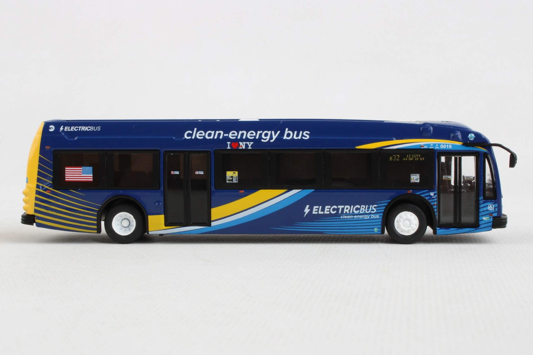 BUS ROCKET デコトラプラモデル Yahoo!オークション -「バスロケット」(プラモデル) の落札相場