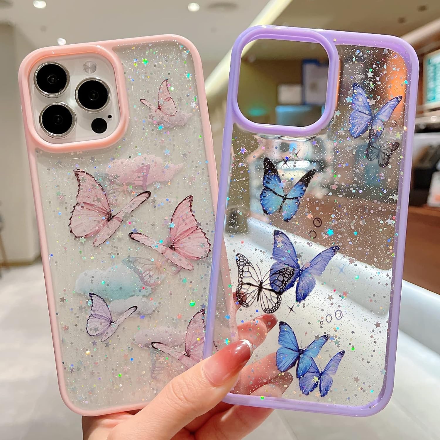 Custodia Per IPhone 15 Pro Max Con Farfalla Glitterata E Cinturino Da Polso - Viola Glitter Trasparente TPU + Policarbonato, Antigiallo, Per Donne