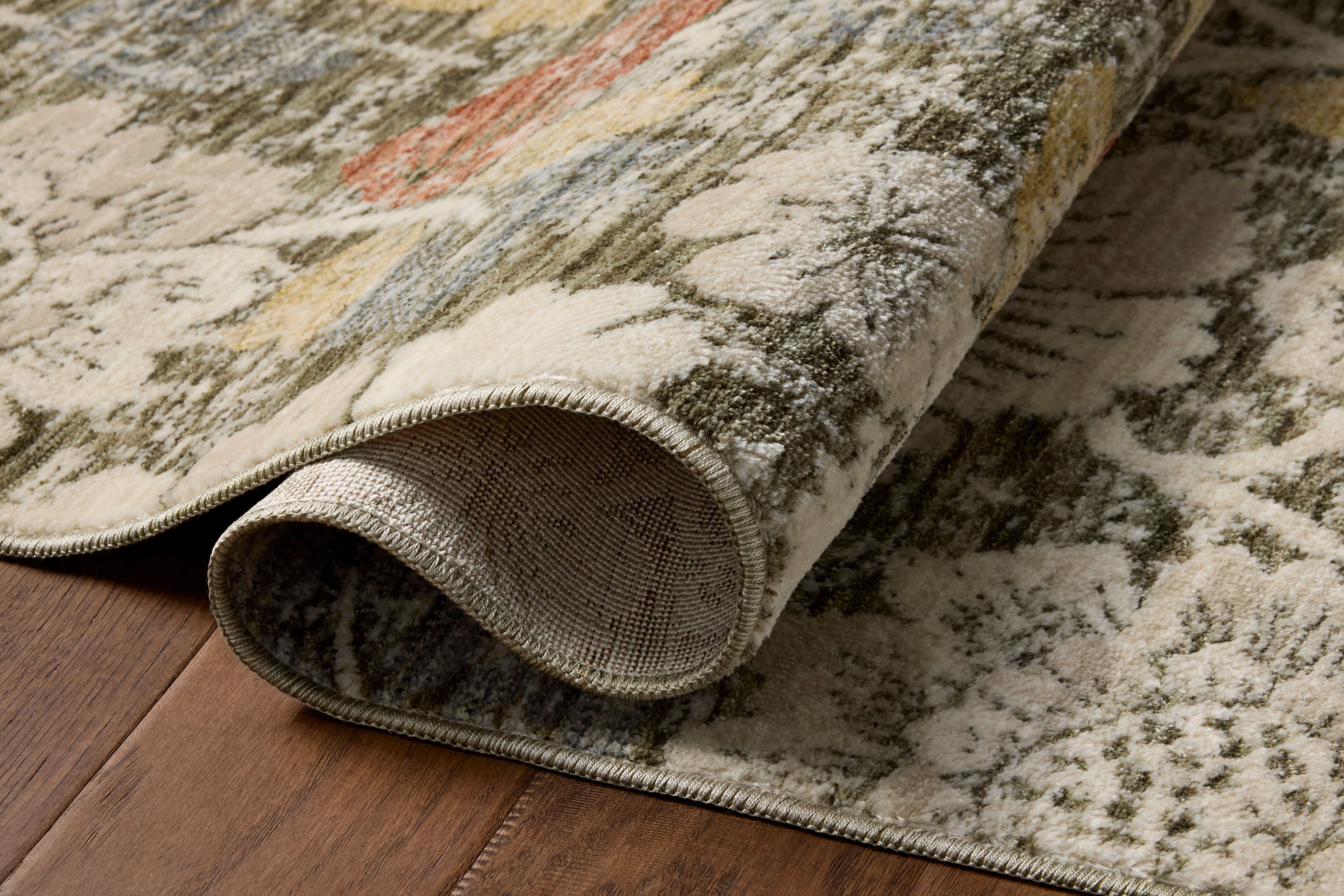 Loloi Eileen Olive / Multi 3'-0" x 3'-0" Round Accent Rug
