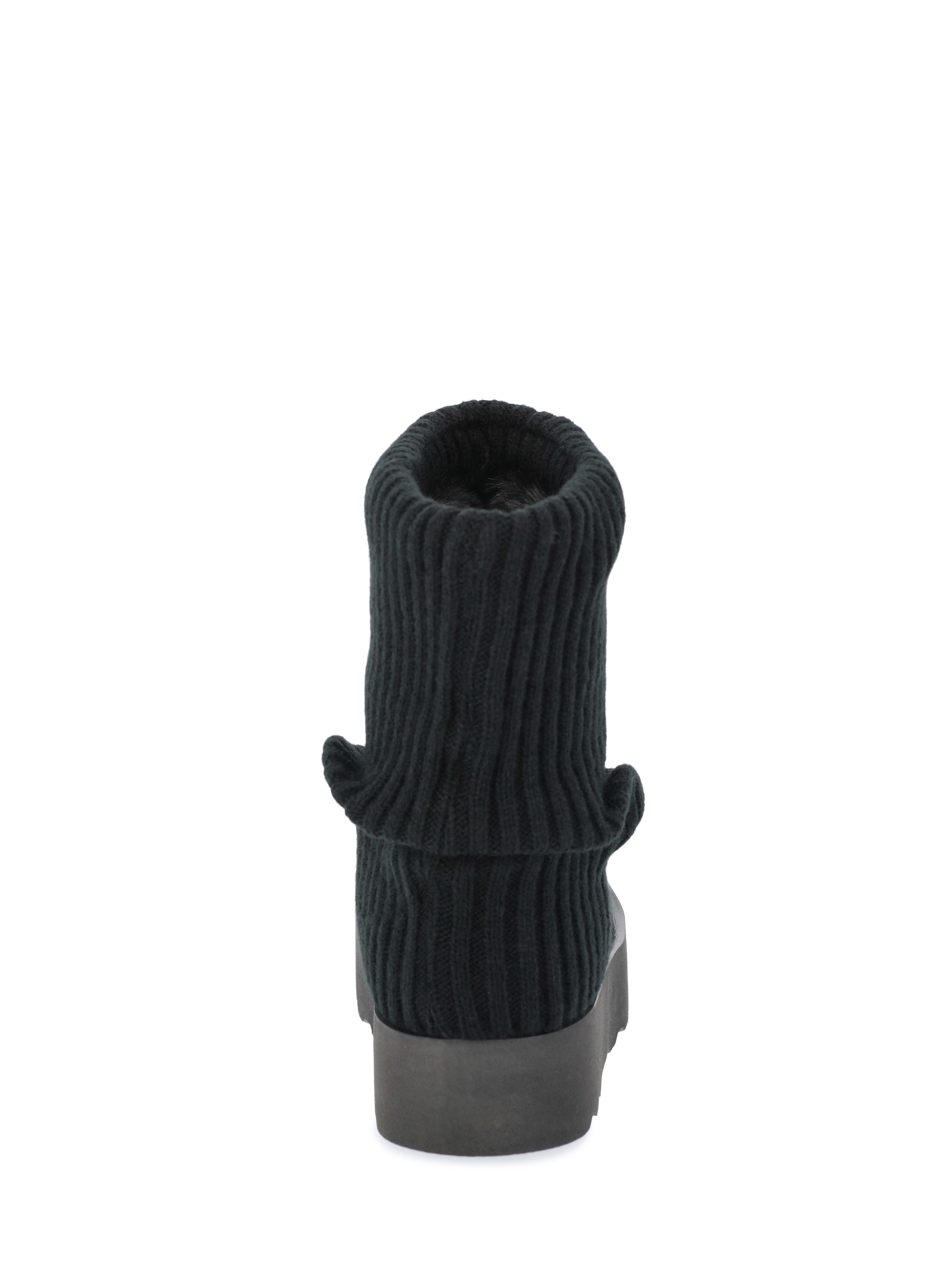 No Boundaries Women's Foldover Sweater Faux Fur Boots