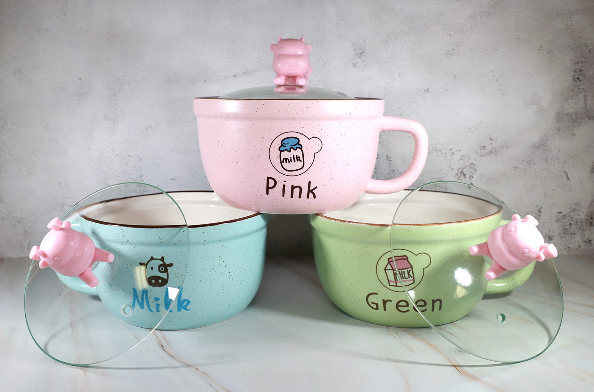 Microwavable Ceramic Noodle Bowl with Handle and Glass Lid Cute Cartoon