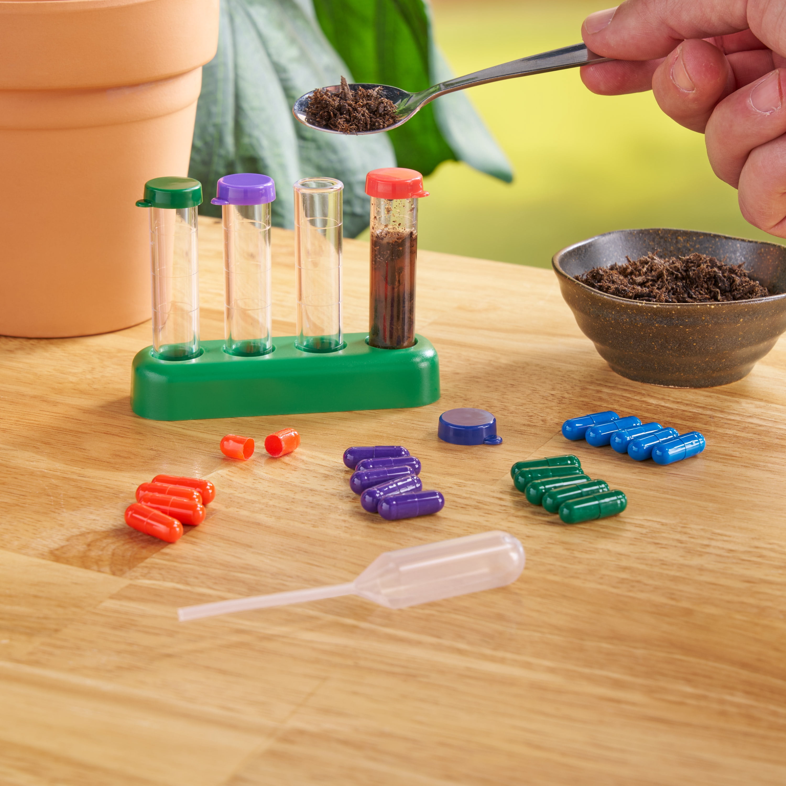 Expert Gardener 20-Piece Paper Soil pH Test Kit