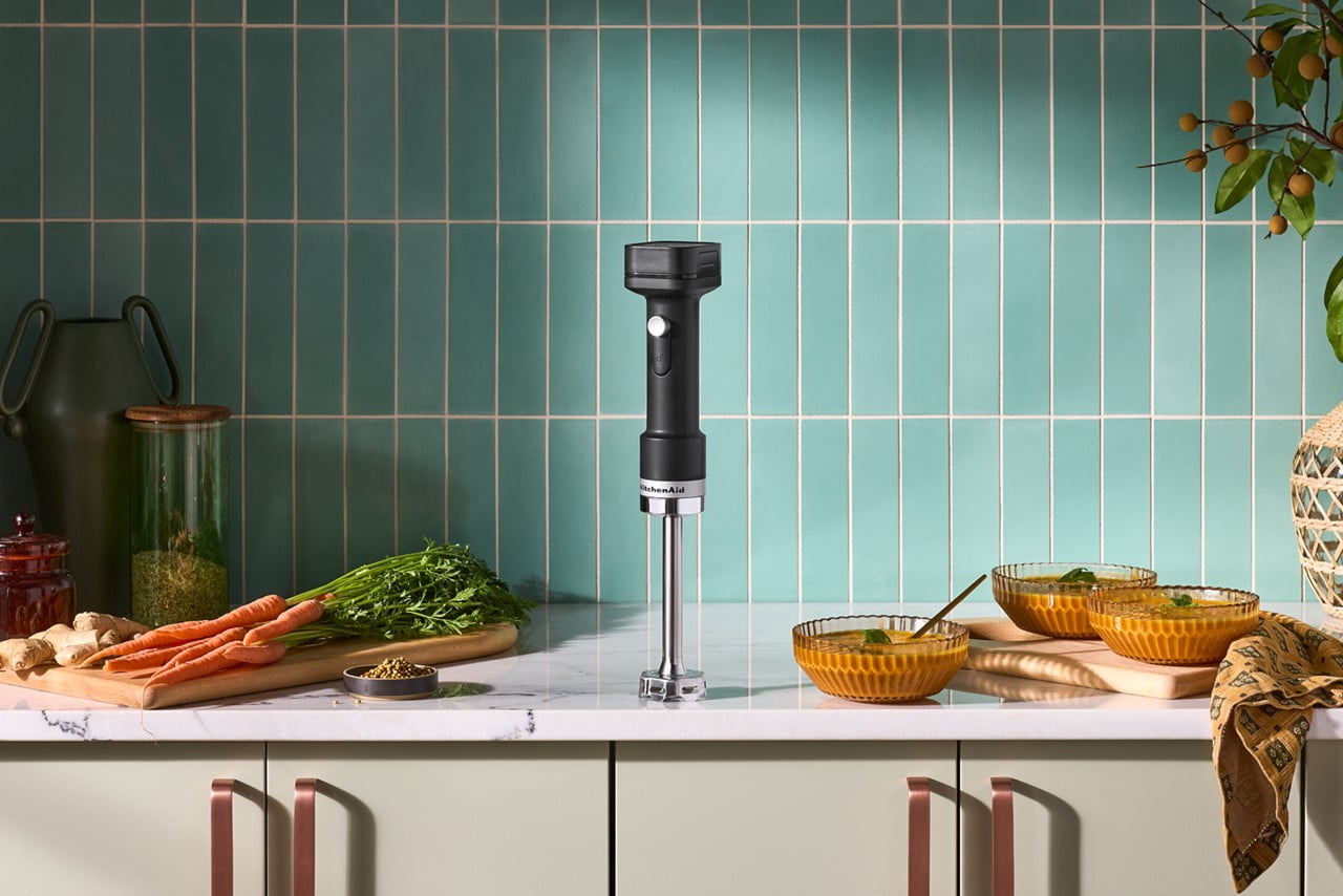 Restored KitchenAid KitchenAid GoÂ® Cordless Hand Blender - battery sold (Refurbished)