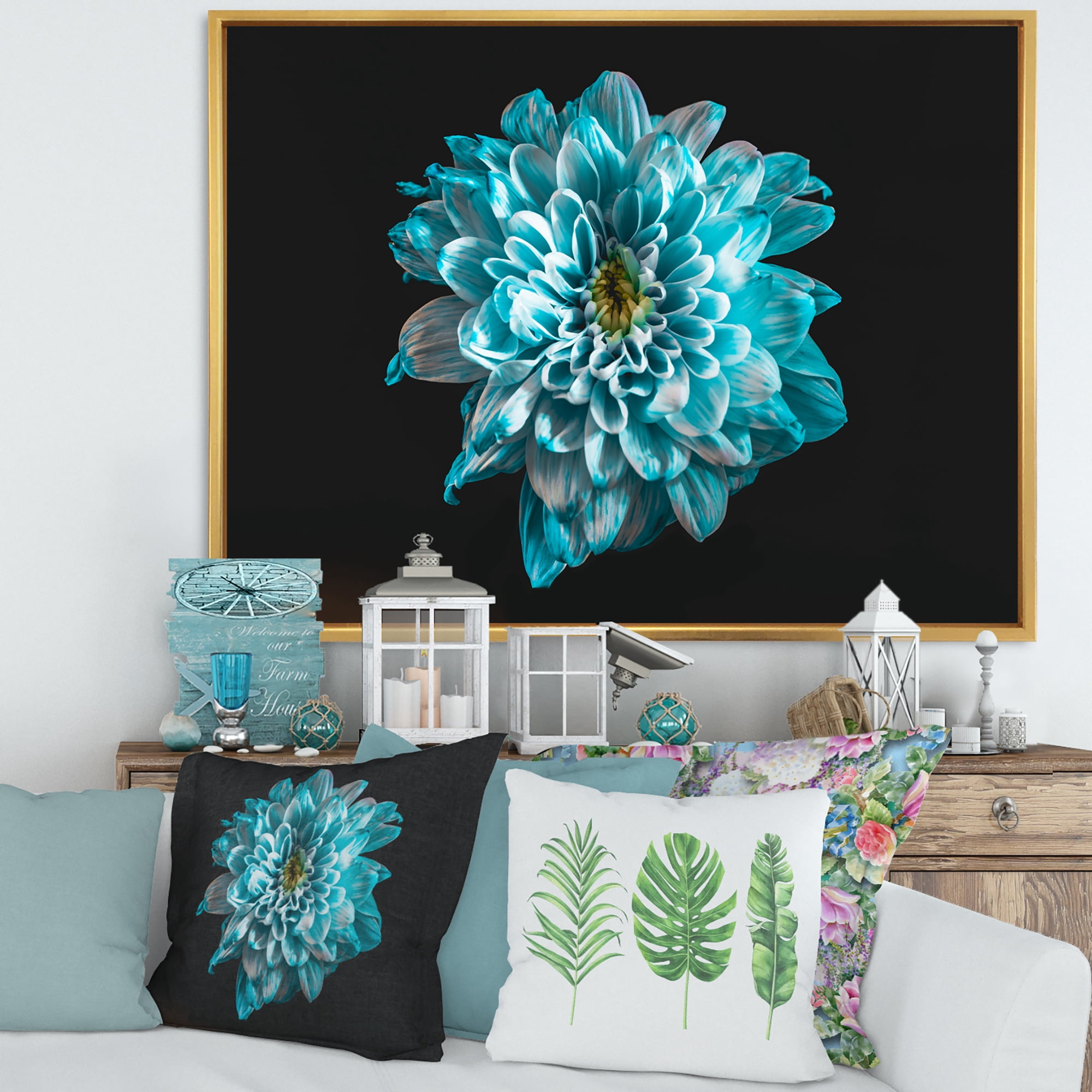 Designart 'Close Up Of Flower With White and Blue Petals' Traditional Framed Canvas Wall Art Print