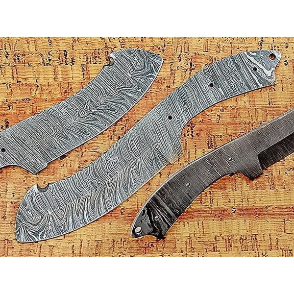 9.5 inches long Damascus steel Nessmuk blade skinning knife, knife making supplies, Hand forged Twist pattern Damascus steel blank blade skinning knife, 4.75" cutting edge, 4.5" scale space