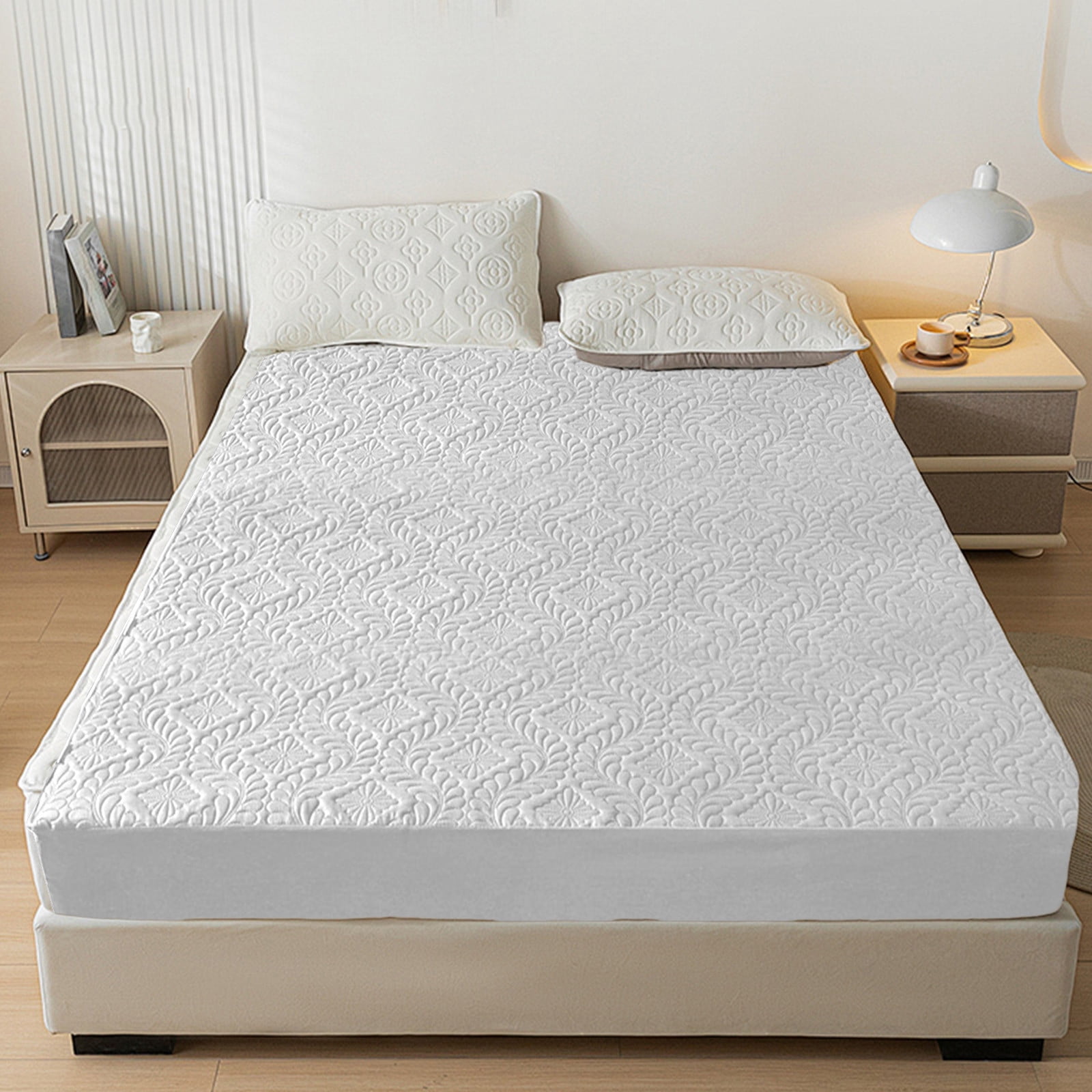 Waterproof Mattress Protector Laminated Bed Cover 6.6Ft x 6.6Ft, Watertight Breathable Hypoallergenic Easy Clean Mattress Encasement, Bedroom Home Bedding Guest Room Hotel Bed Hat Mattress Cover