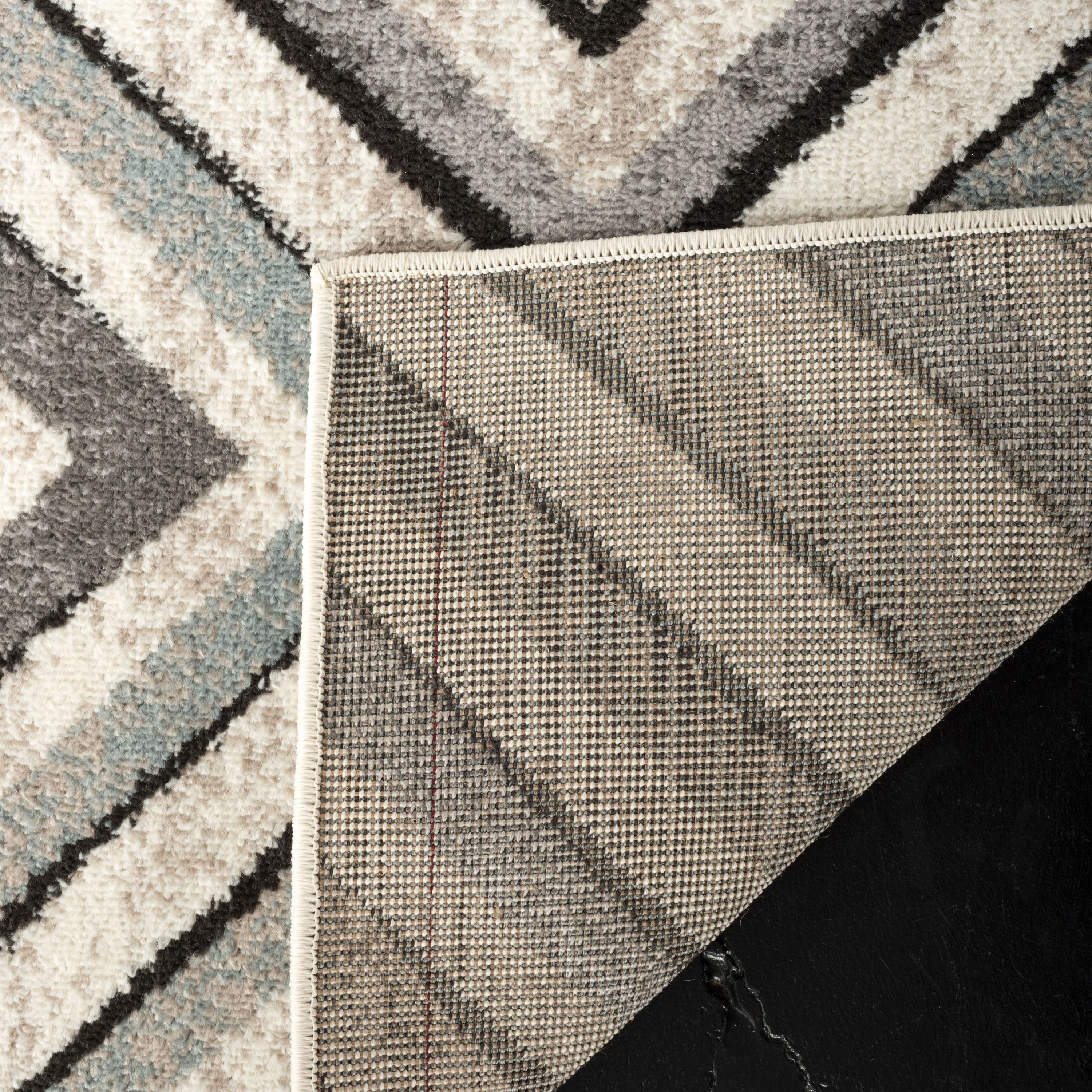 SAFAVIEH Amsterdam Rebeca Geometric Diamonds Area Rug, Cream/Beige, 4' x 6'