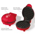 thumbnail image 2 of Starfrit 024725-006-0000 de 4 Pulgadas. Mini Wafflera Eléctrica, Roja, 2 of 5