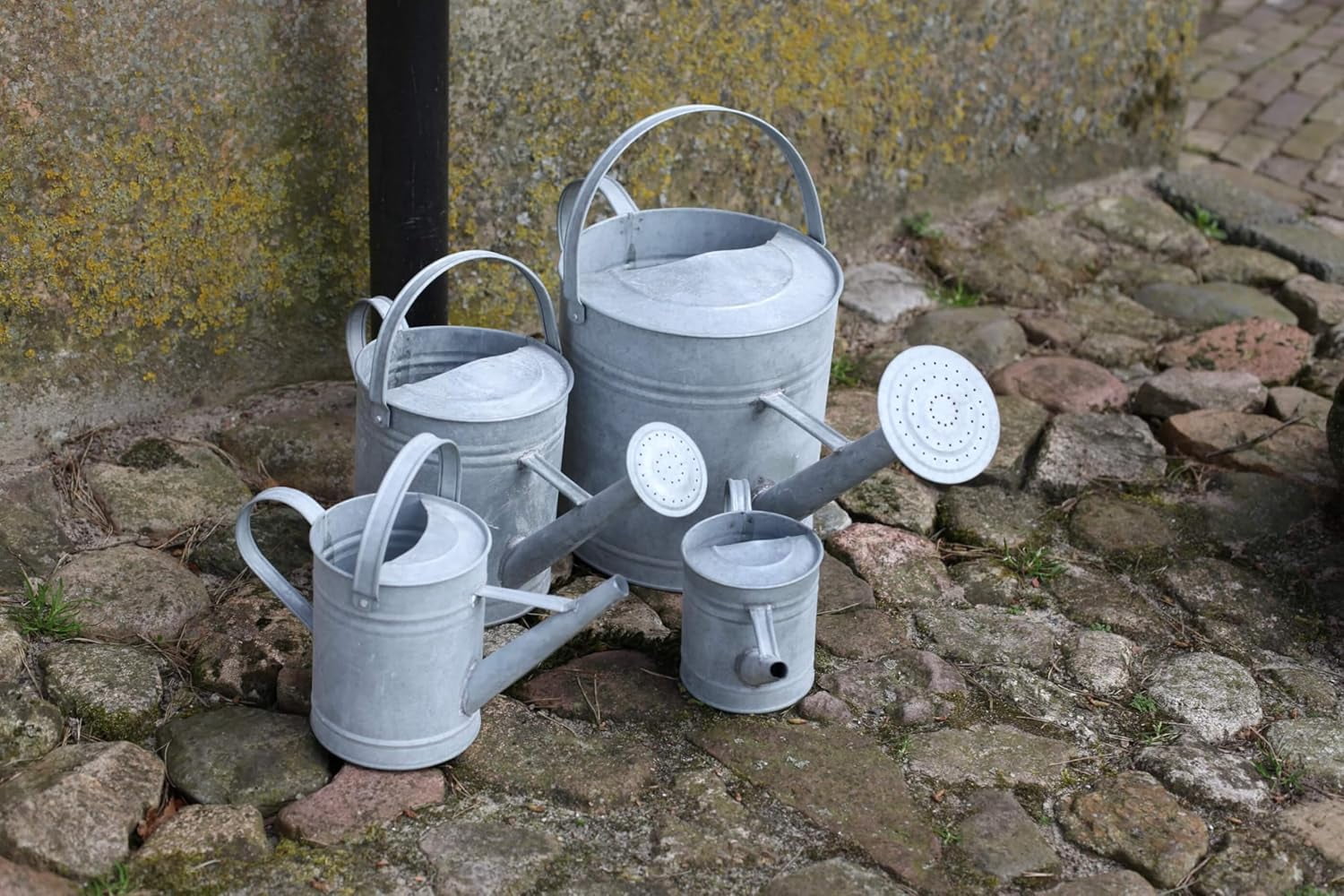 Esschert Design USA OZ45 6.6 Litre Old Zinc Watering Can - Large