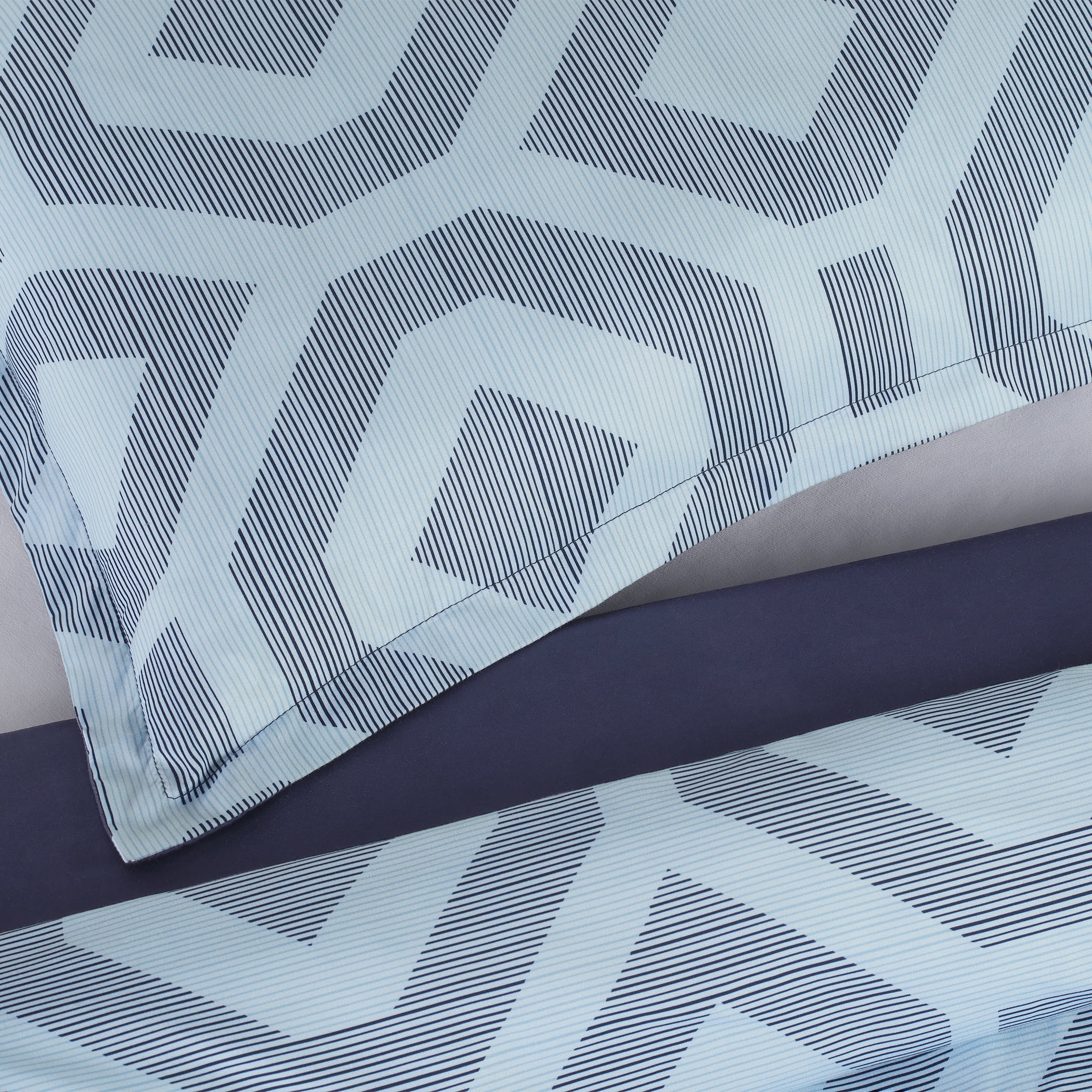 Serta Simply Clean Skyler Textured Geometric 2-Piece Comforter Set, Twin XL