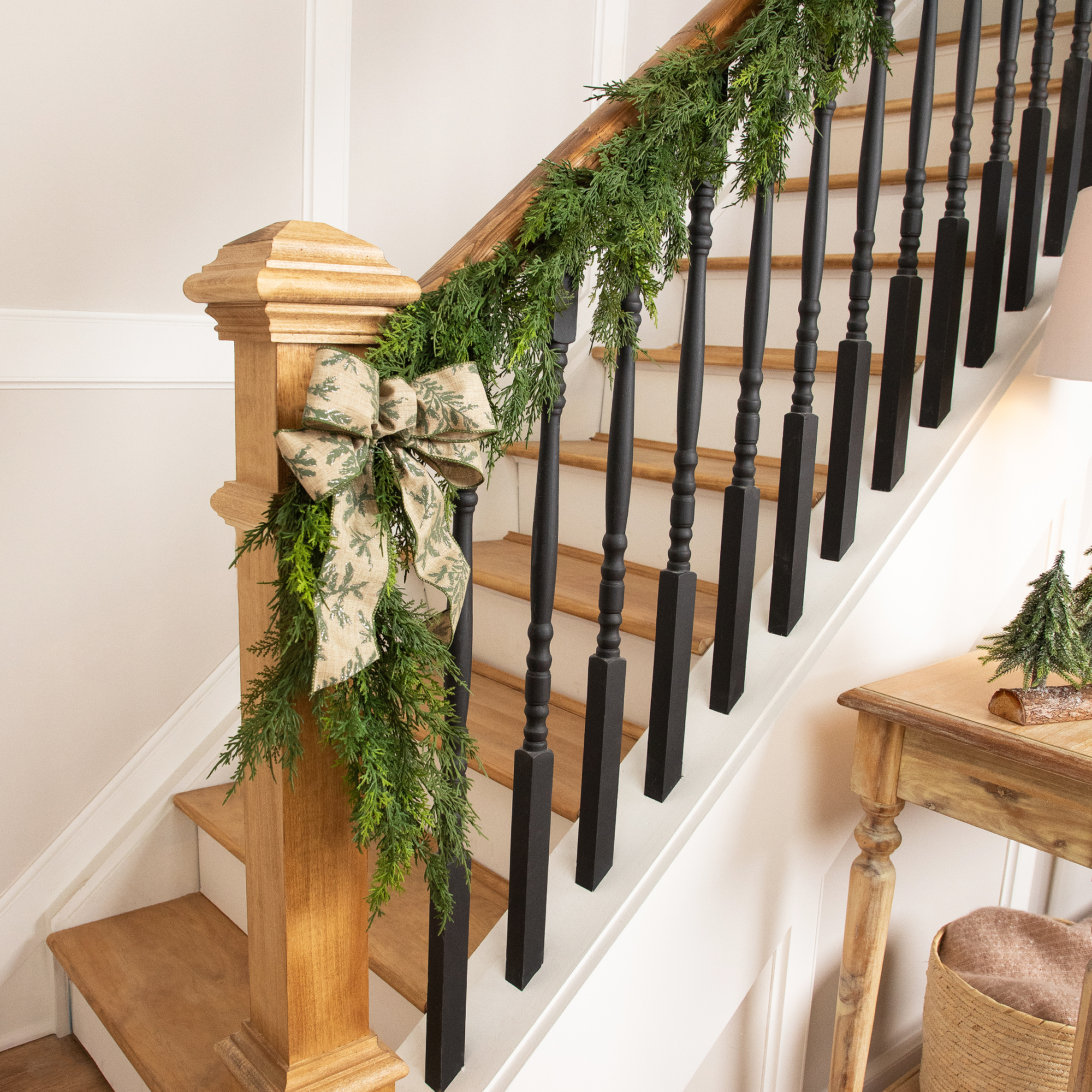 Cedar Artificial Christmas Garland - 6' x 14" - Unlit