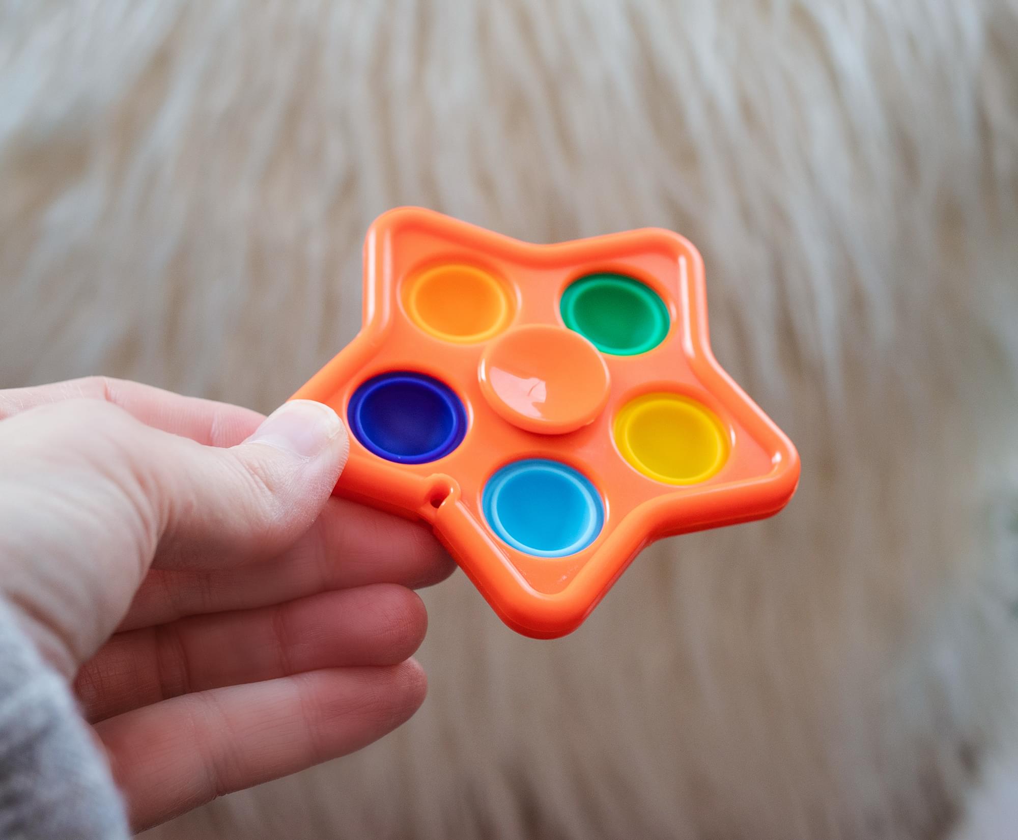 Pop It Fidget Toy, Pop it Bubble Sensory Fidget Toy pour Adultes et Enfants,  Creative Decompression Game Console avec Plusieurs Modes de Jeu Jouets.  (Orange)