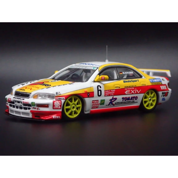 Open Box TOYOTA CORONA EXIV #6 TEAM BANDOH 1997 1/64 SCALE DIORAMA DIECAST MODEL CAR