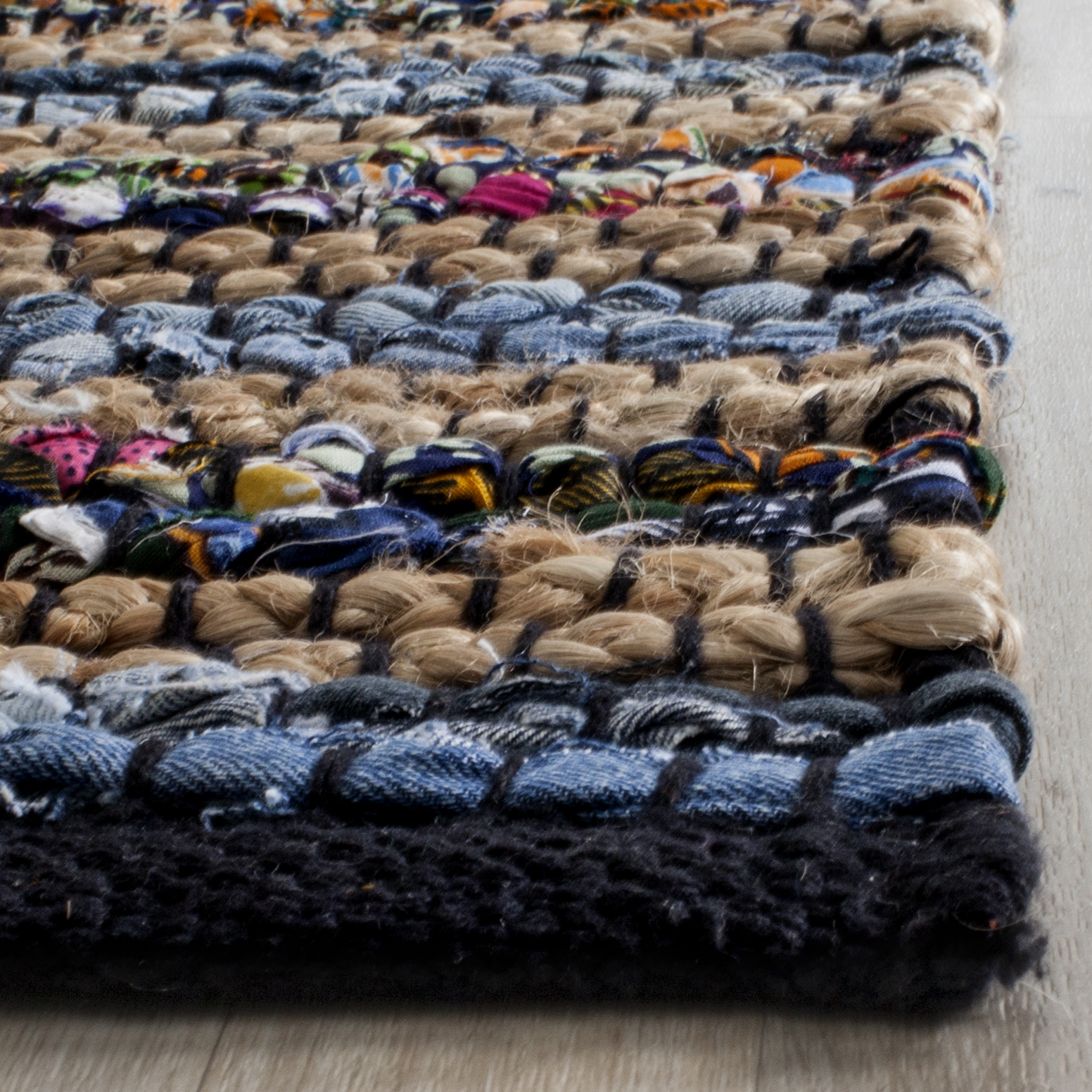 SAFAVIEH Cape Cod Jessy Geometric Runner Rug, Blue/Multi, 2'3" x 12'