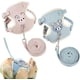 thumbnail image 1 of Arnés Ajustable Elástico para Conejos y Gatos - Paquete de 2 Correas Suaves + Pechera (25-33 cm / 10-13 pulgadas) - Azul y Rosa, 1 of 7