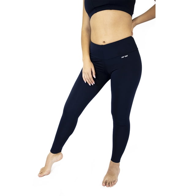 rio sport leggings deportivos modelo cabo para mujer rio sport leggings cabo navy gr Vista frontal de leggings deportivos RIO SPORT modelo cabo en color navy, talle alto con pretina elástica, tejido elástico en 4 direcciones (DRYTEX 88% poliéster/12% spandex), logo RIO SPORT en cadera izquierda, costuras planas de alto rendimiento y pierna entallada hasta el tobillo sobre fondo blanco; adecuados para yoga, fitness y uso diario, elaborados en México.