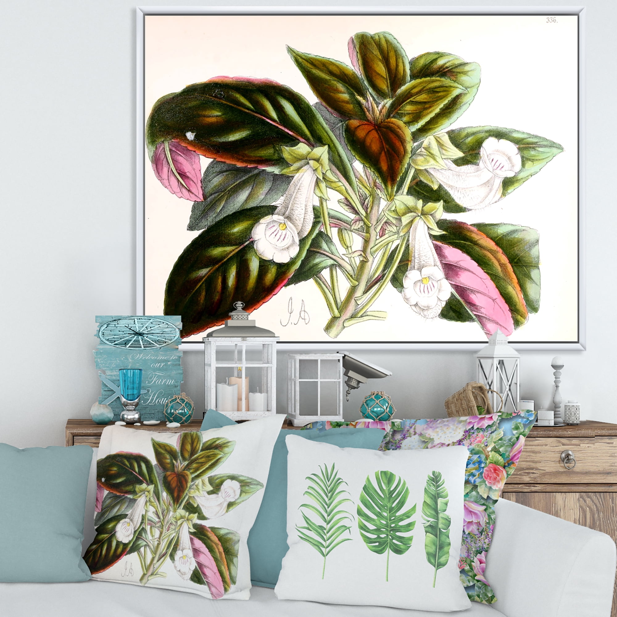 Designart 'Blossoming Vintage Flower V' Traditional Framed Canvas Wall Art Print