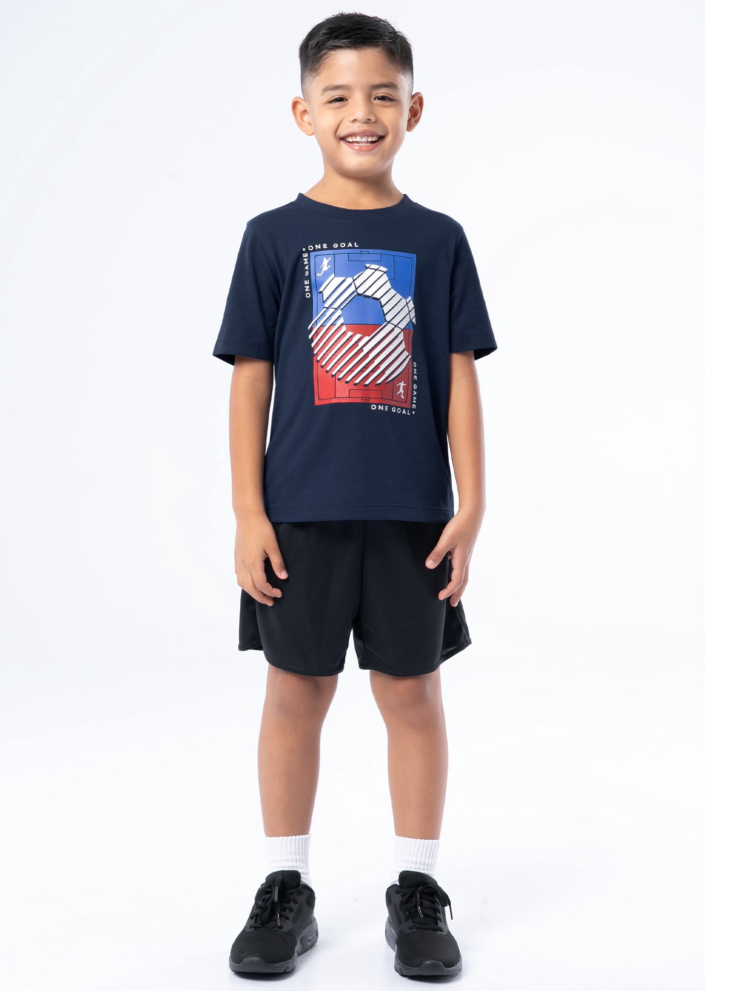 Athletic Works Boys Short Sleeve Graphic T-Shirt, Sizes 4-18 & Husky