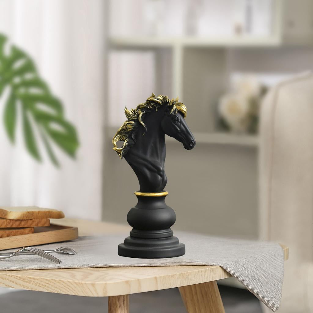  UGPLM 3 Resin Chess Pieces Board Chess Statue Decor