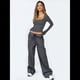 thumbnail image 5 of Tops Cortos de Algodón para Mujer, Camisetas de Larga, Cuello Cuadrado, Tops Y2k, Corte Entallado, Ropa de Moda para Salir de Otoño Gris Oscuro S, 5 of 8