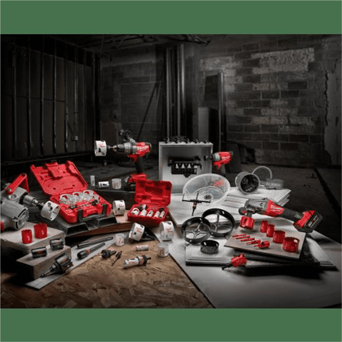 Milwaukee Tool 4-3/4" Hole Dozer Bi-Metal Hole Saw