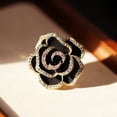 thumbnail image 2 of Sonducket Broche decorativo con forma de Camelia de hierro para mujer, adorno romántico elegante galvanizado para fiesta que no se desvanece Ropa, zapatos y accesorios Miscelánea Negro Sonducket AP018680-01B, 2 of 6