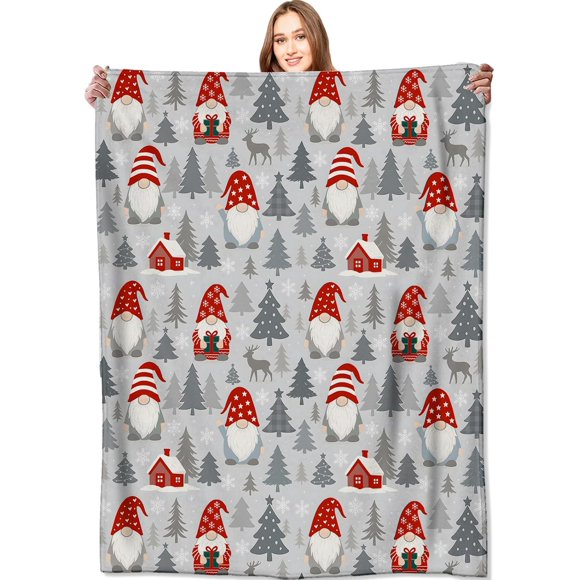 Couverture Gnome Noël Décoration de Vacances Nordique Mignonne Cadeaux de Noël pour Enfants Adultes Légère Polaire Chapeau Rouge Cabane Arbre Enneigé Couvertures pour Décoration Festive d'Hiver 60x80 Po