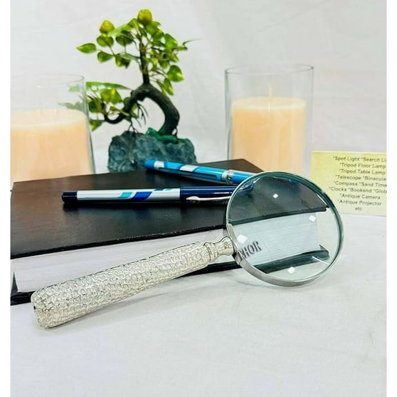 Large, antique, sterling Silver handle magnifying glass hallmarked London 1917. Ideal gift and desk accessory