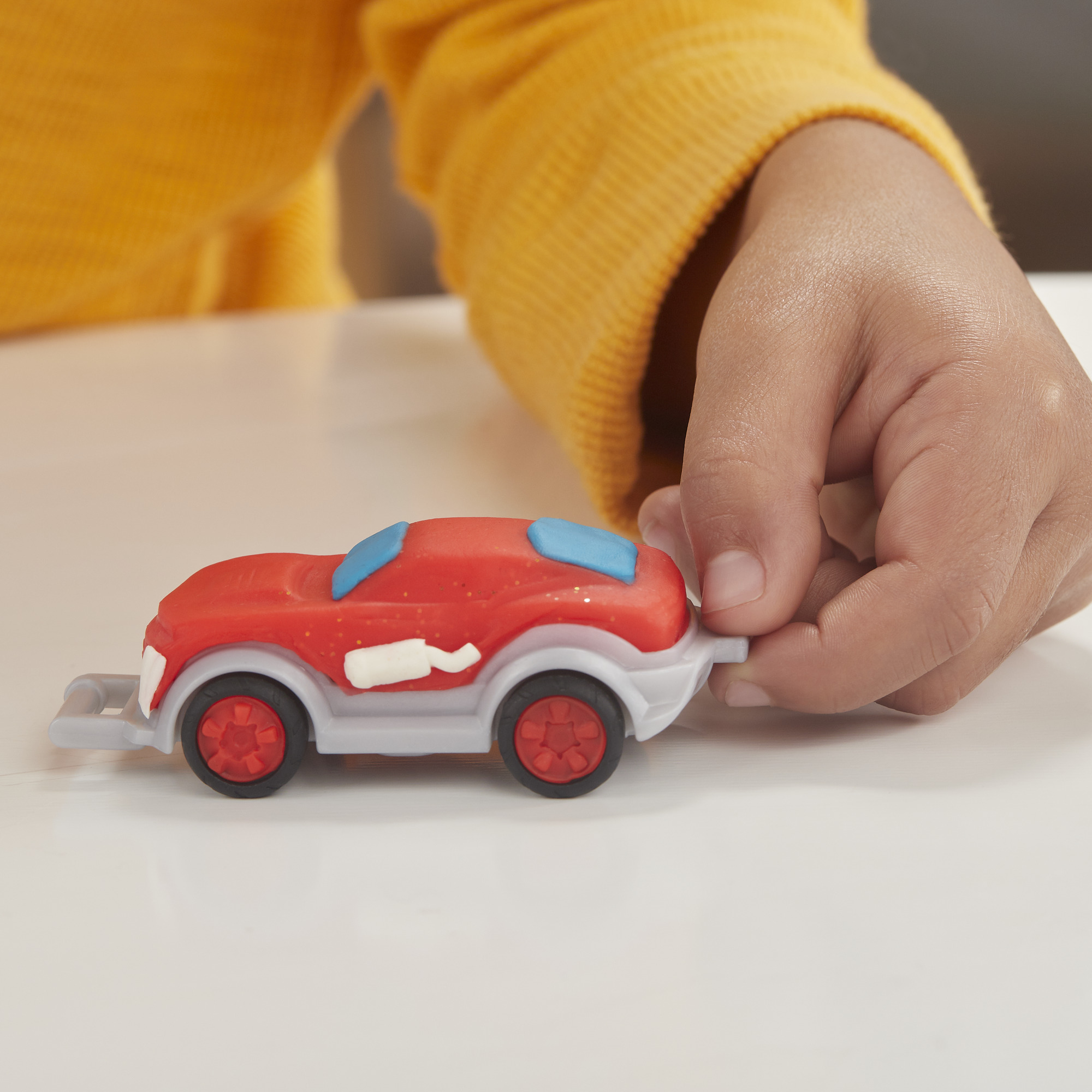 Play-Doh Wheels Tow Truck Toy with 3 Non-Toxic Play-Doh Colors, (6 oz) - image 13 of 14